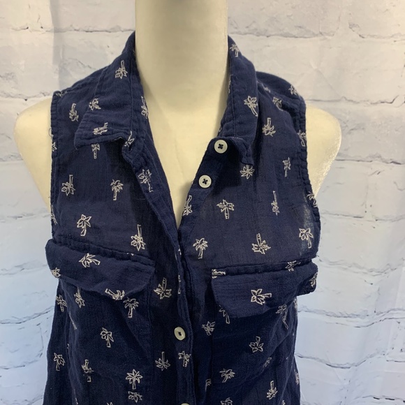 Aerie Palm Tree Navy Sleeveless Blouse Tropical S - Picture 2 of 12